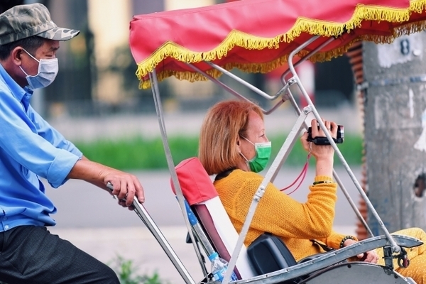 Bình thường hóa dịch bệnh để phát triển