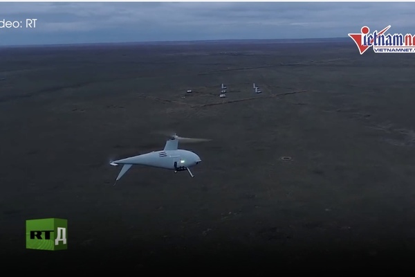 Cận cảnh UAV trinh sát và tấn công đa nhiệm đầu tiên của Nga