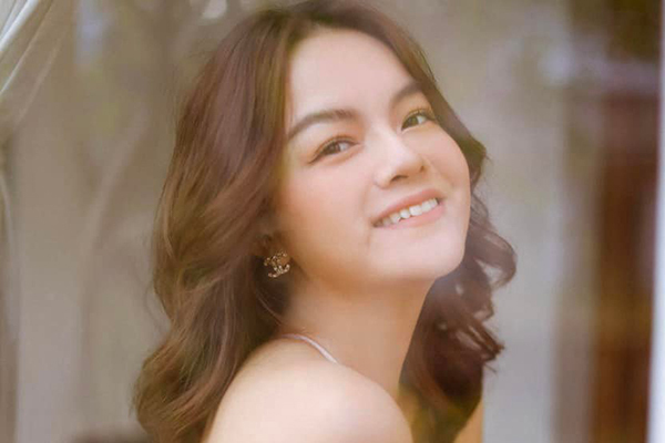 Phạm Quỳnh Anh: 'Tôi mất ngủ, khó thở sau khi khỏi Covid-19'