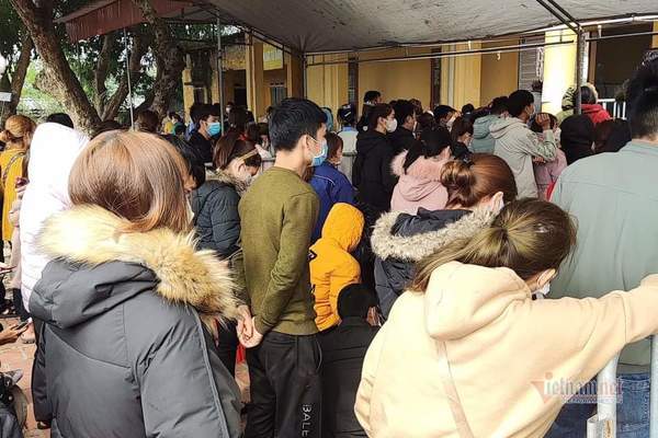 F0 chen chân đi khai báo ở Hải Dương, tỉnh 'lệnh' cấp giấy tại nhà