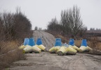 Ukraine hoãn đưa dân rời Mariupol, Nga tuyên bố diệt kho tên lửa chống tăng