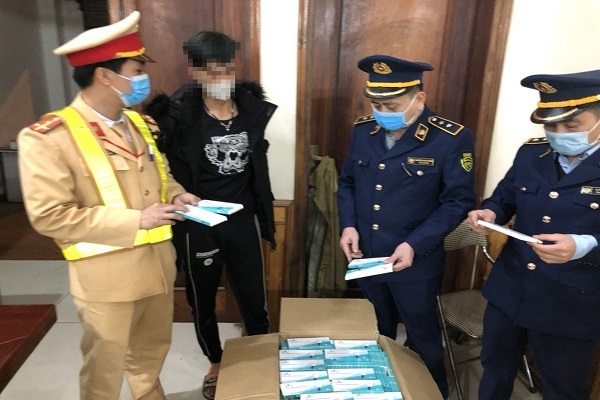 Bắc Kạn thu giữ hàng nghìn bộ kit test nhanh Covid-19 nhập lậu