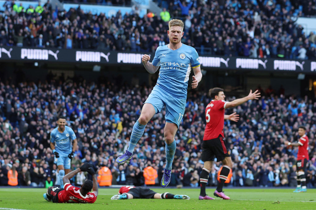 Man City vùi dập MU: Đơn giản là đẳng cấp