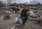 Cuộc sống trong lửa đạn ở Ukraine qua lời kể của người dân