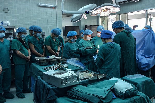 Nữ bác sĩ và ký ức đứng giữa nhà xác nghe báo tin mừng