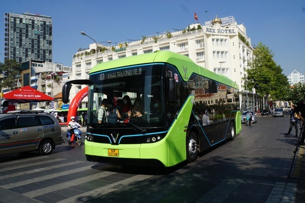 TP.HCM có tuyến xe buýt điện đầu tiên sau 10 năm nghiên cứu