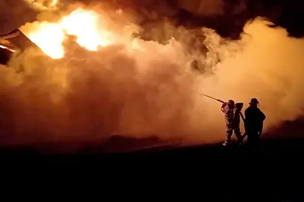 Moscow dọa cắt khí đốt sang châu Âu, Nhật phạt thêm quan chức Nga