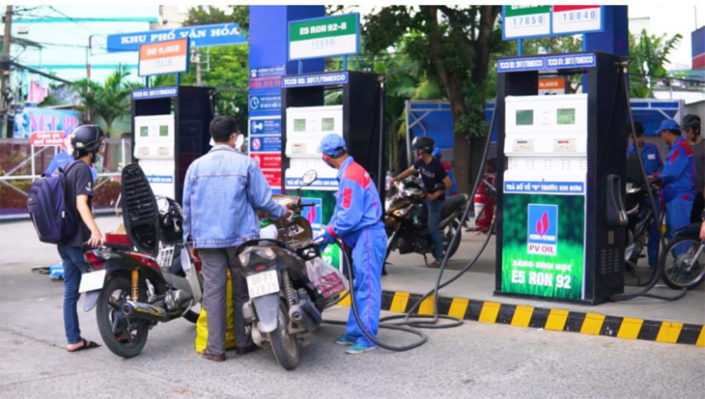 Petrol price may reach VND30,000 per liter