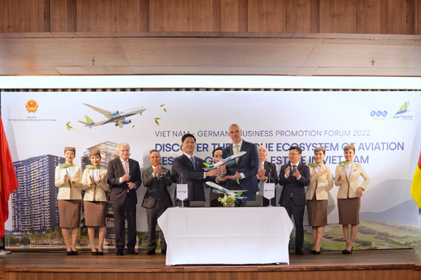 FLC Group and Bamboo Airways establish strategic cooperation with major partners in Germany