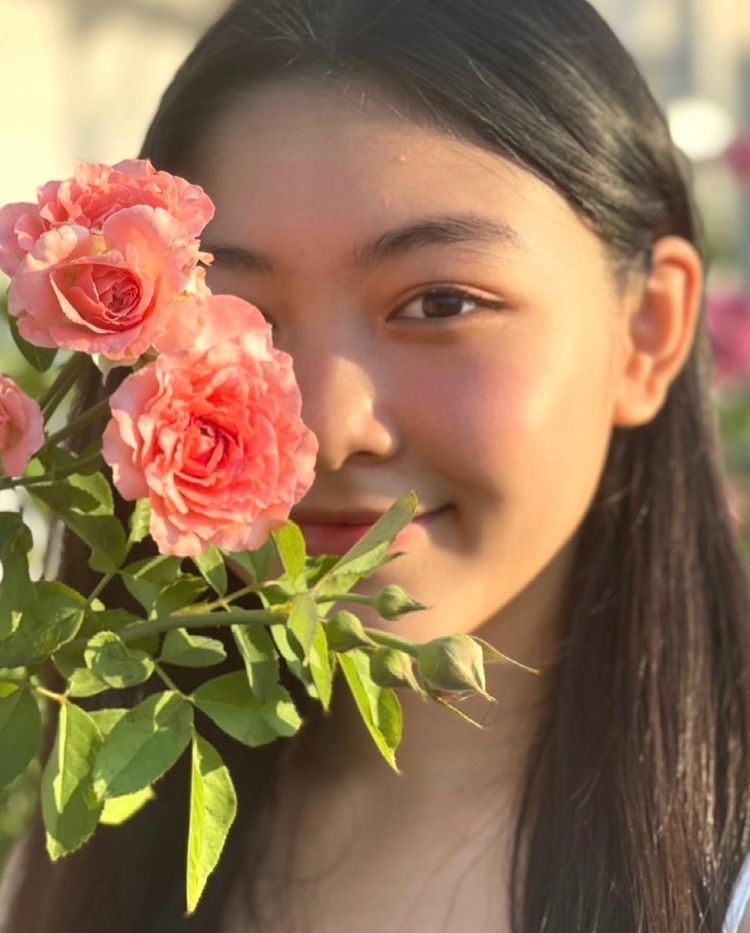 Con gái 16 tuổi của MC Quyền Linh