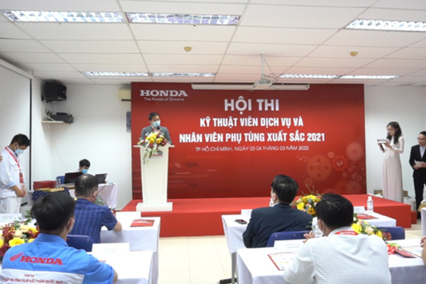 Chung kết Hội thi Kỹ thuật viên dịch vụ và nhân viên phụ tùng xuất sắc 2021