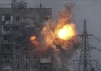 Chùm video xe tăng, trực thăng Nga tấn công các mục tiêu Ukraine