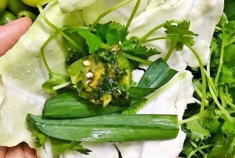 All vegetables are cheap in the countryside, add a bowl of dipping sauce to make an expensive dish