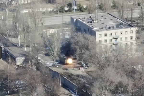 Nga kiểm soát toàn bộ vùng Kherson, tăng cường độ tấn công Kiev