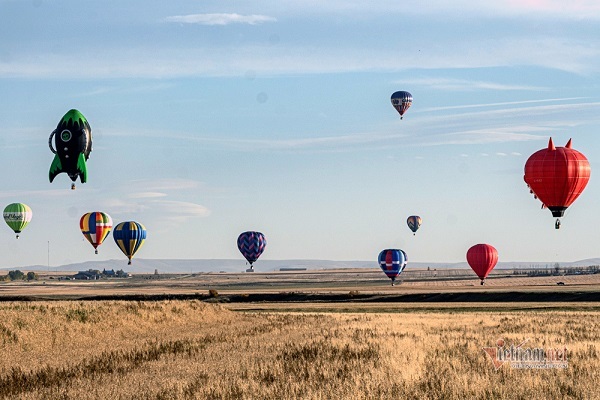 20 khinh khí cầu thế giới lần đầu bay tại Tuyên Quang