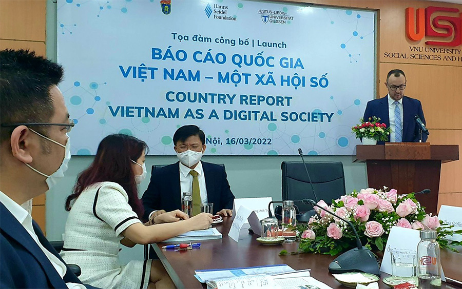 Công bố Báo cáo Quốc gia “Việt Nam - Một xã hội số”