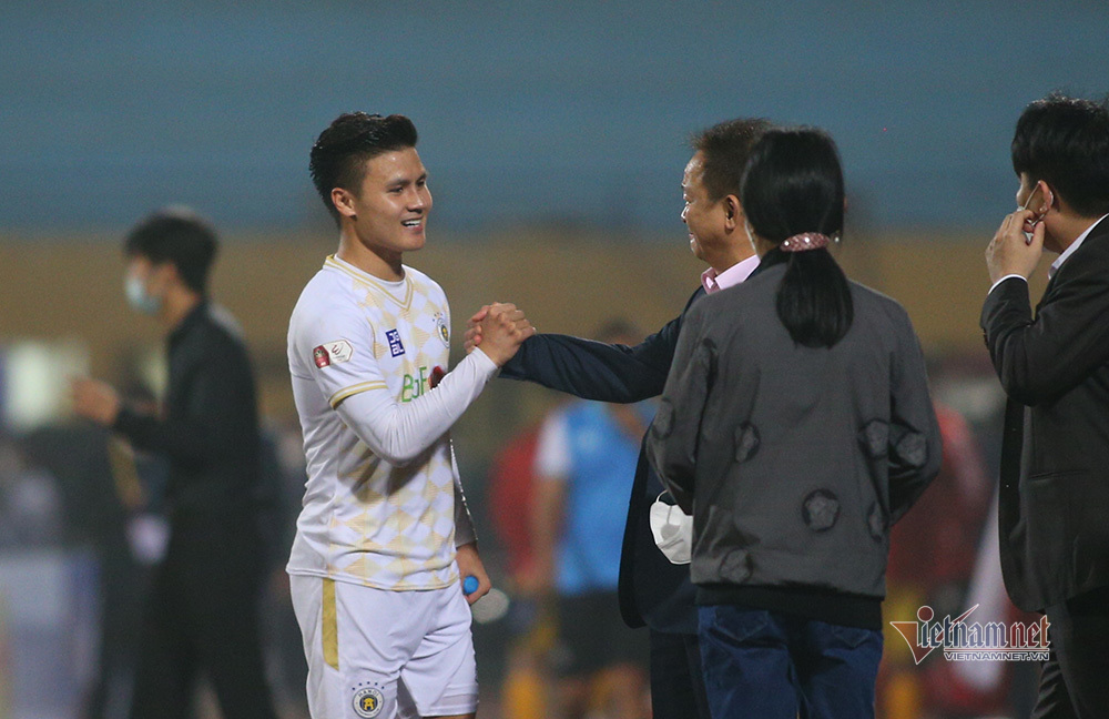 Revealing the foreign team Quang Hai is about to join the army