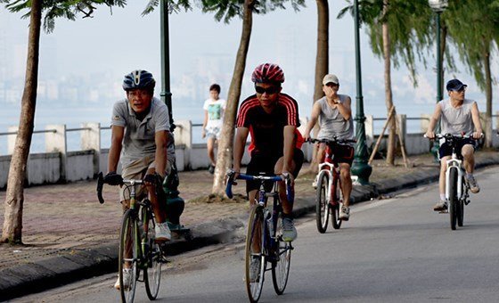 Hà Nội cần sớm phát triển xe đạp công cộng