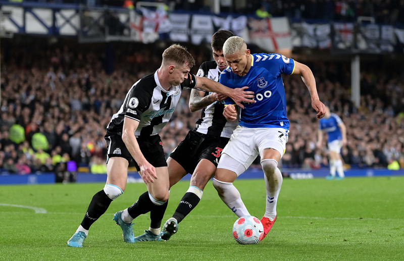 Lampard vui hết cỡ, Everton thắng nghẹt thở phút 99