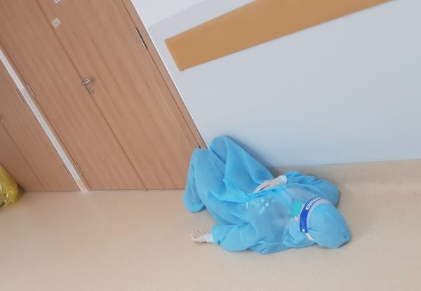 Nhân viên y tế TP.HCM được nâng đỡ tâm lý vượt qua trầm cảm sau dịch Covid-19