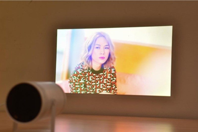 Review Samsung Freestyle: Choosing a convenient, easy-to-use portable projector