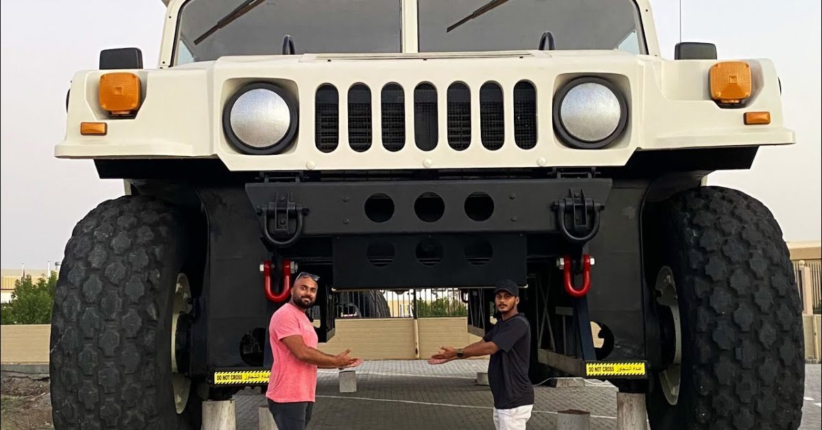 Amazing Hummer H1 supercar as big as a house moving on the street