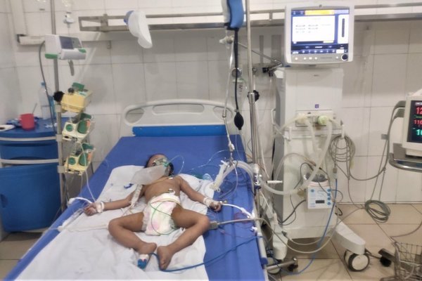 3-year-old boy in Thanh Hoa accidentally drank rat poison while being treated for Covid-19