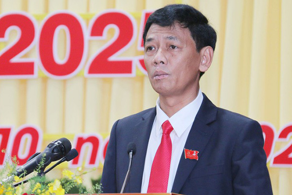 Bí thư Tỉnh ủy Sóc Trăng Lâm Văn Mẫn phát biểu tại buổi Họp mặt kỷ niệm  Ngày Thầy thuốc Việt Nam