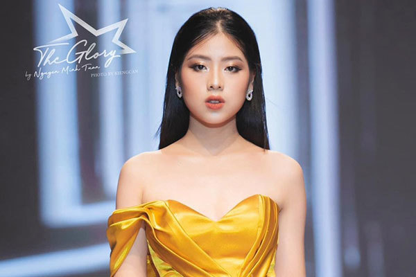 Miss Teen International Việt Nam 16 tuổi 'bắn' tiếng Anh như gió