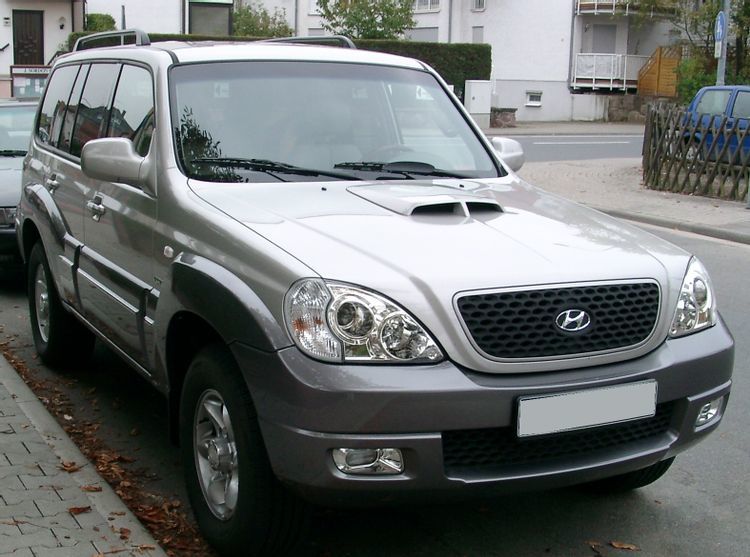 Những chiếc SUV cỡ lớn thất bại trên thị trường