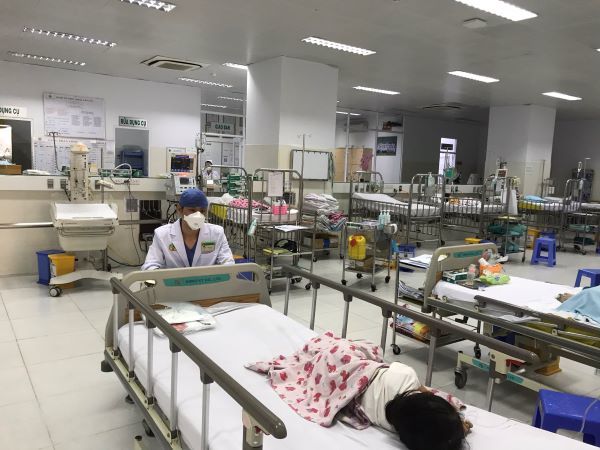 Bà tưởng cháu bị hậu Covid-19, không ngờ phải phẫu thuật u não