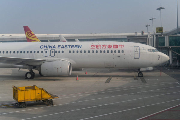 May mắn thoát tai nạn máy bay ở Trung Quốc nhờ đổi vé phút chót