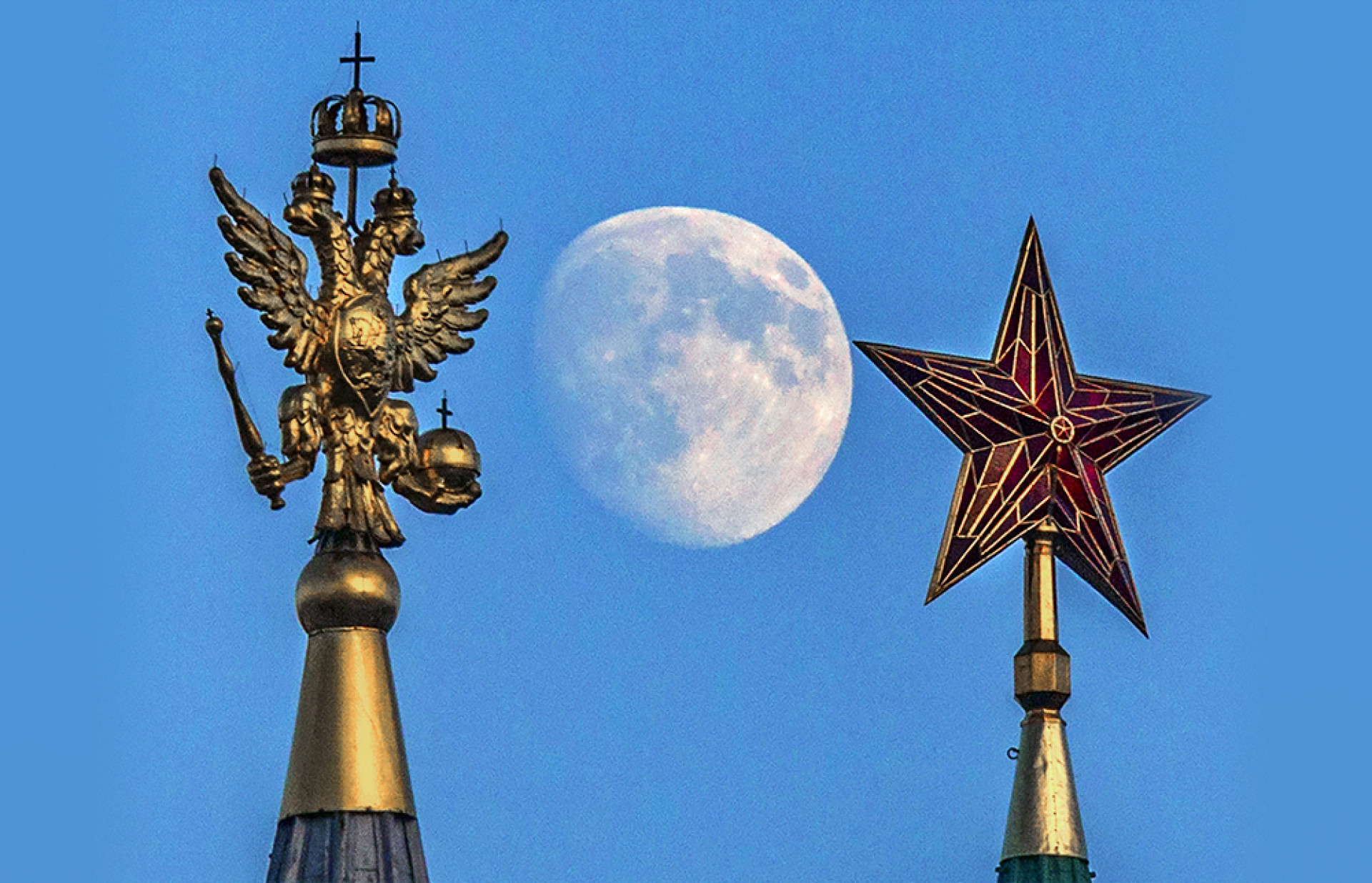 Лампы кремлевских звезд. Кремлевские Орлы.