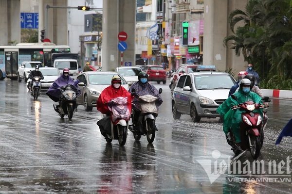 Dự báo thời tiết 23/3: Hà Nội hứng mưa to, chuyển rét 16 độ