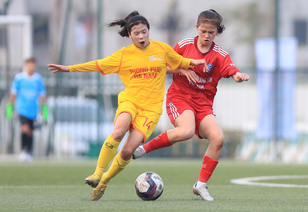 National U19 women’s soccer tournament, Son La U19 got points