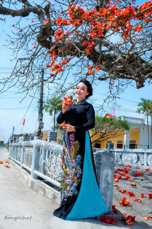 BTV Minh Trang thời sự khoe người đàn ông để 'nương tựa'