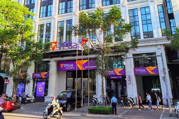 TPBank received the Best Bank in Vietnam award in 2021