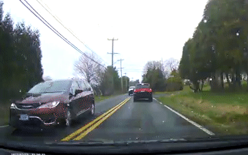 Lái xe lấn làn như