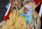 Bé trai 1 tuần tuổi bị bỏ rơi trước cổng nhà dân trong đêm