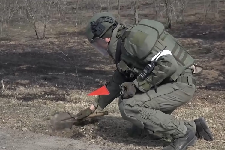 Giây phút đối mặt với tử thần của công binh Nga ở Ukraine