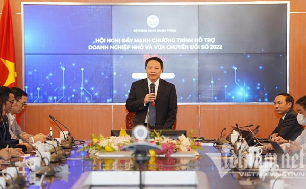 MIC and 27 enterprises to help SMEs go digital