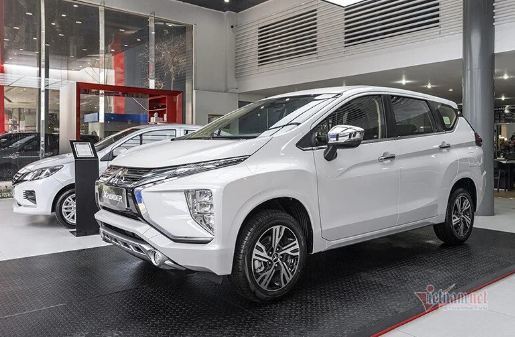 Giá xe Mitsubishi Xpander giảm sâu chưa từng thấy