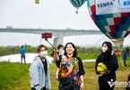 Chi tiết lịch trình, giá vé tham quan và trải nghiệm bay khinh khí cầu tại Hà Nội