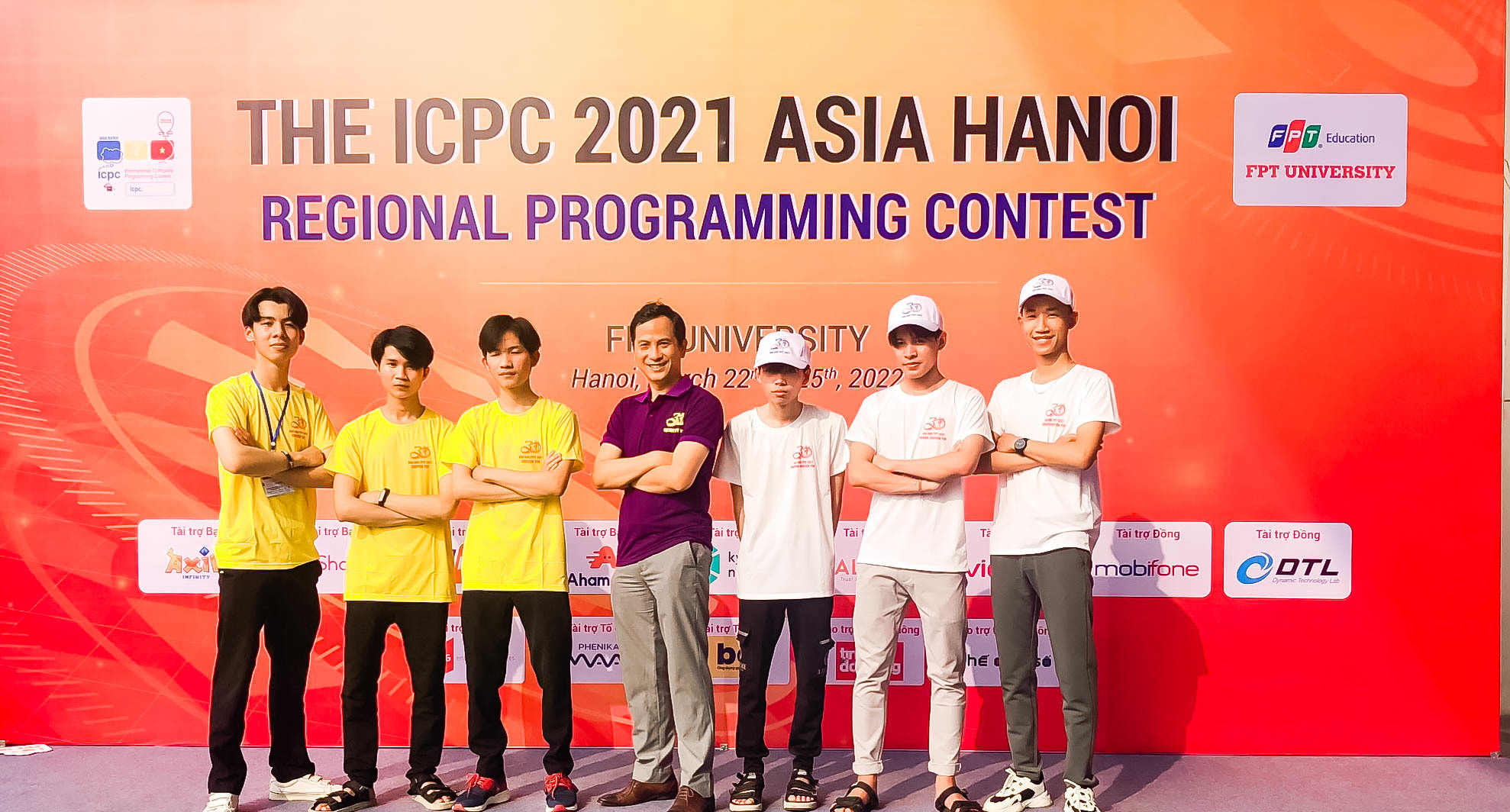 Central IT training school won the first prize at the Vietnam Student Informatics Olympiad
