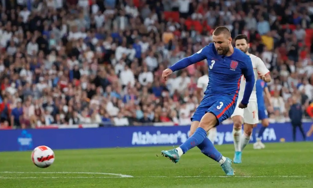 Shaw, Kane giúp tuyển Anh thắng ngược Thụy Sỹ