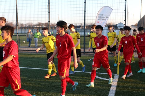 Một tuần đáng nhớ của đội tuyển U17 Việt Nam tại Dortmund - Đức