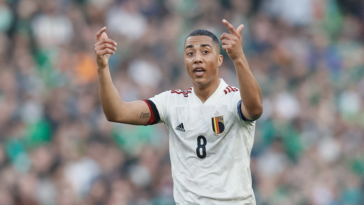 Tin bóng đá 29/3: MU lấy Tielemans, Bayern Munich ký Nkunku