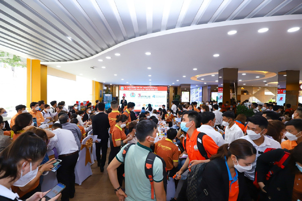 Hơn 600 căn hộ được giao dịch, Legacy Central gia tăng sức hút