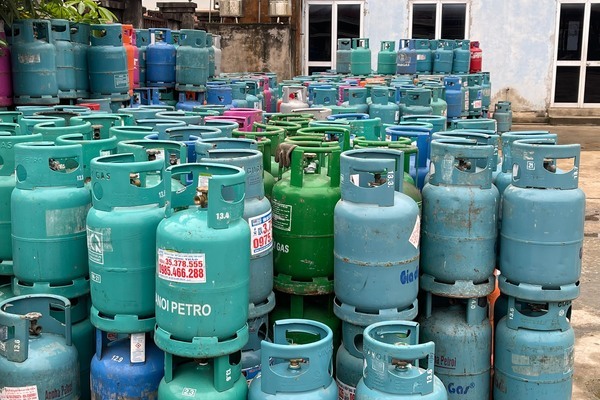 Rộ nạn ‘cưa tai mài vỏ' bình gas, DN ấm ức tố lên công an