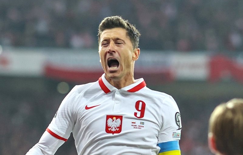 Lewandowski lập đại công, Ba Lan đoạt vé dự World Cup